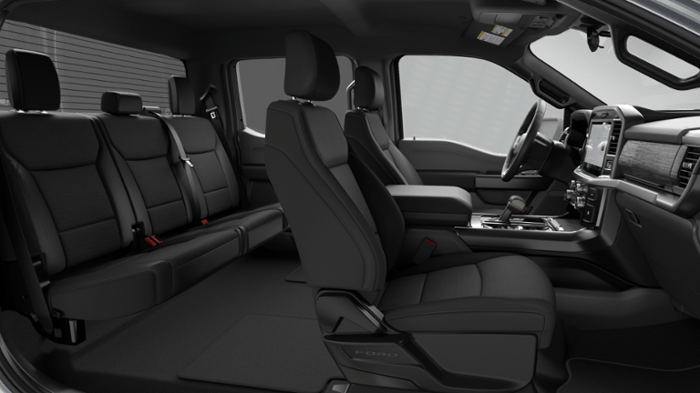2026 Ford F-150 XLT - Crossroads Courtesy Demo