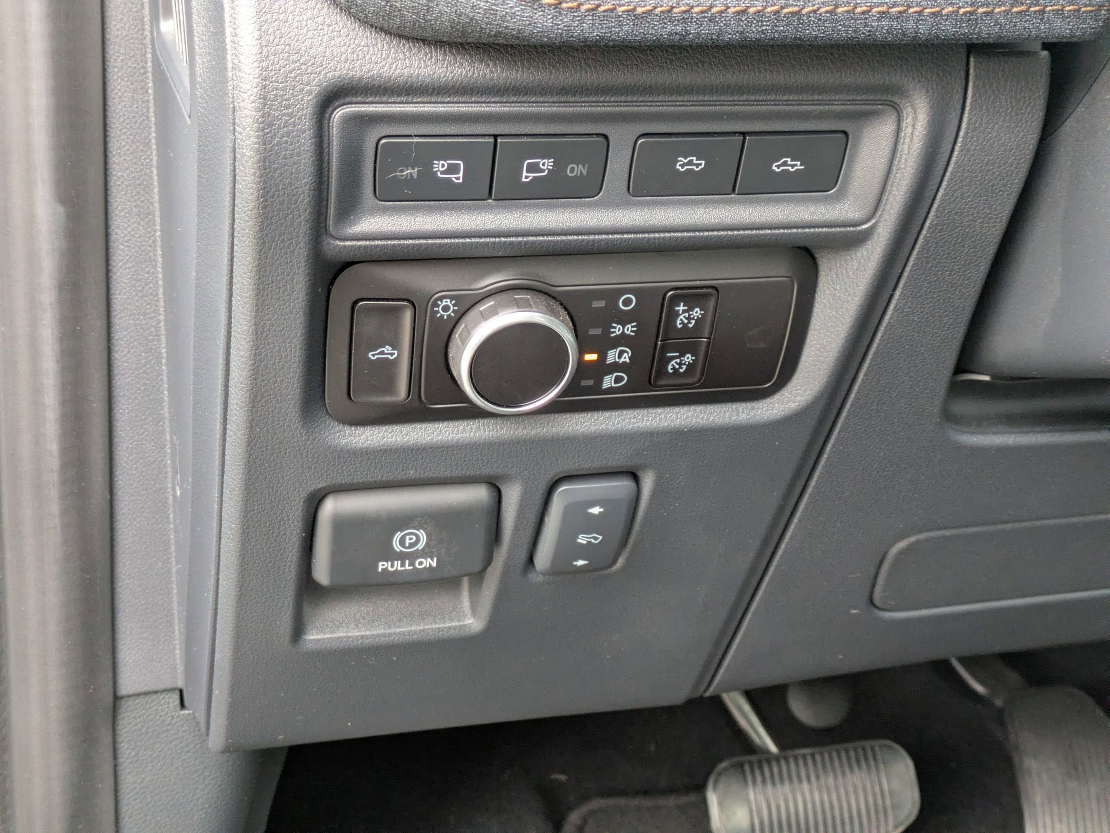 2023 Ford F-150 Lightning LARIAT