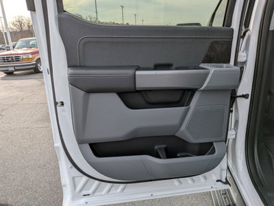 2025 Ford F-150 Lightning XLT