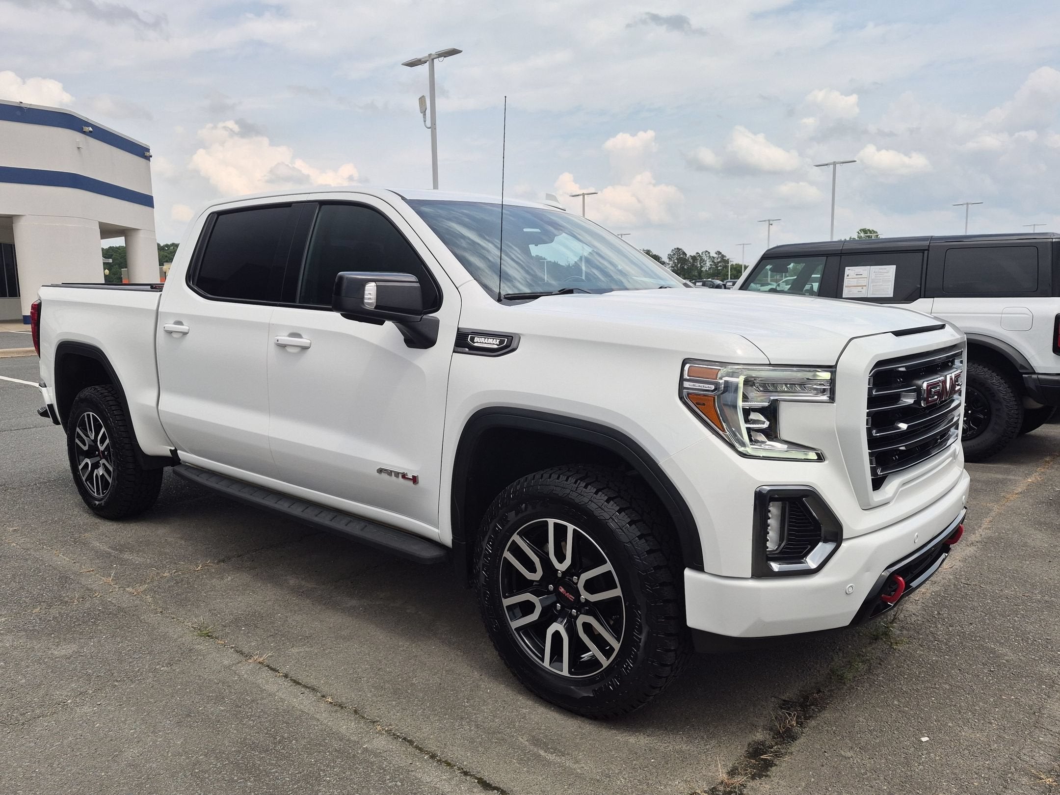 2021 GMC Sierra 1500 AT4