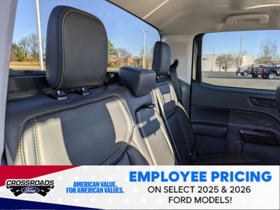 2026 Ford Maverick Lobo Standard