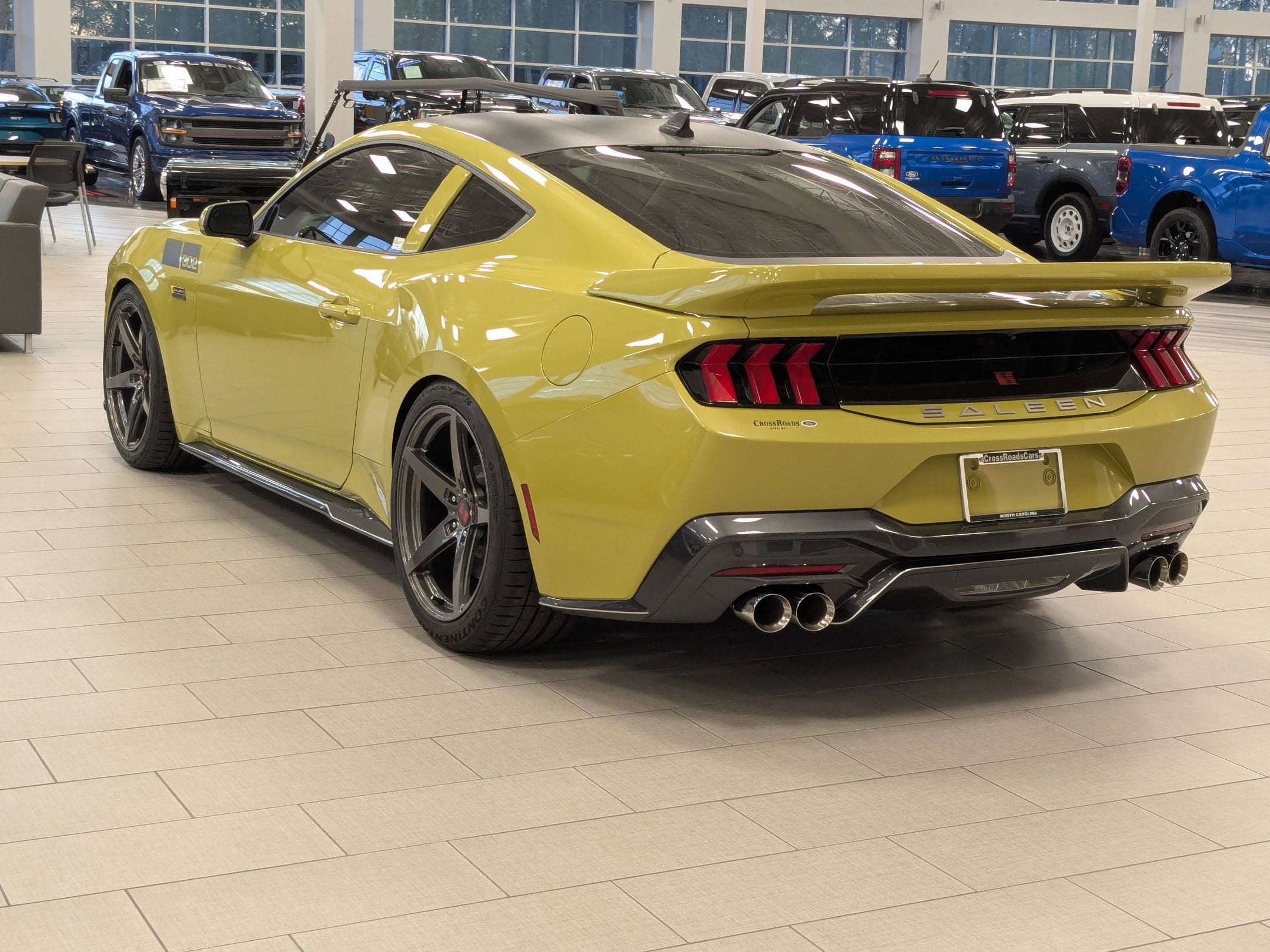 2025 Ford Mustang Saleen Yellow Label