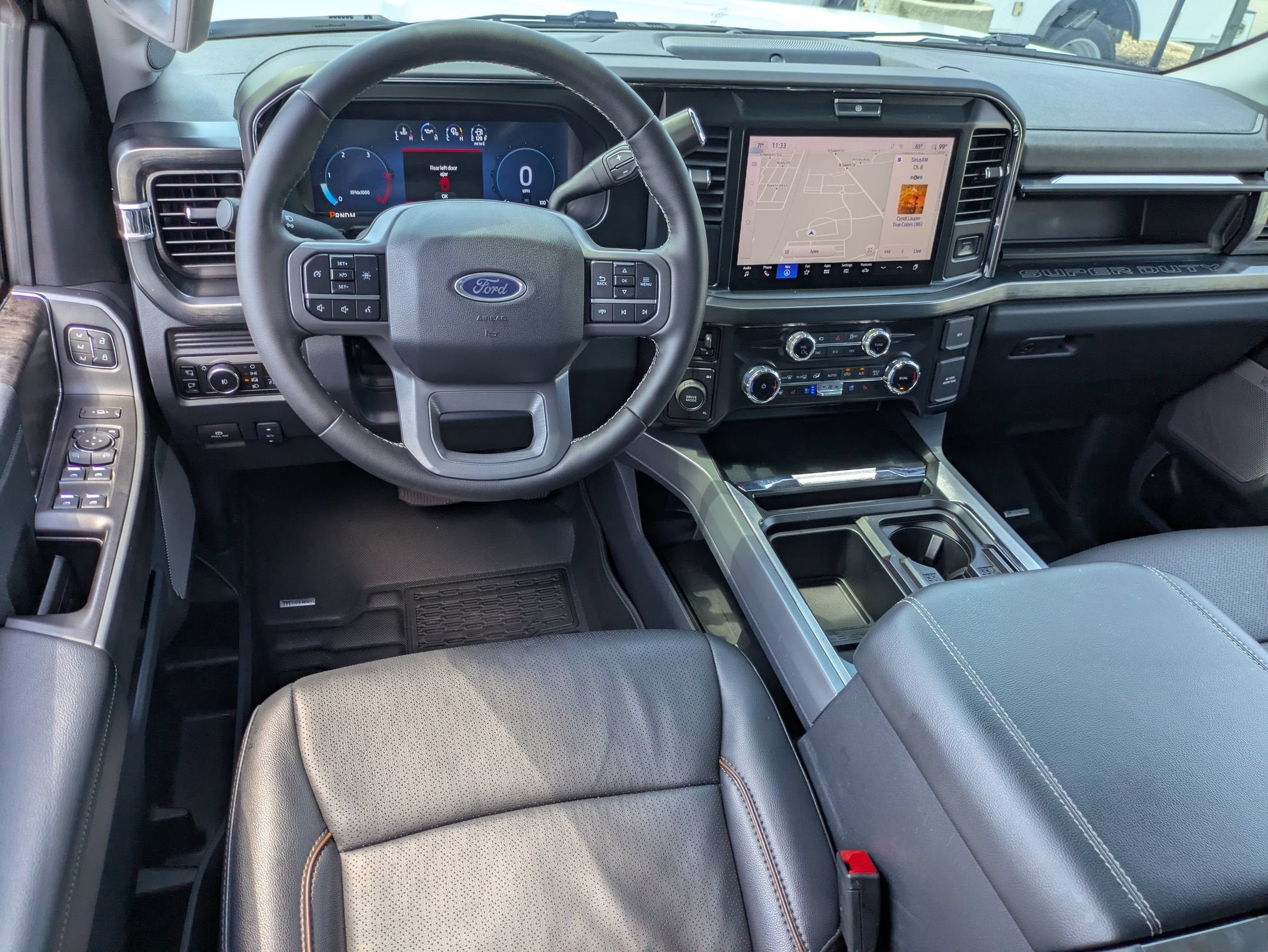 2025 Ford Super Duty F-450 DRW LARIAT