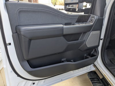 2026 Ford Super Duty F-450 DRW LARIAT