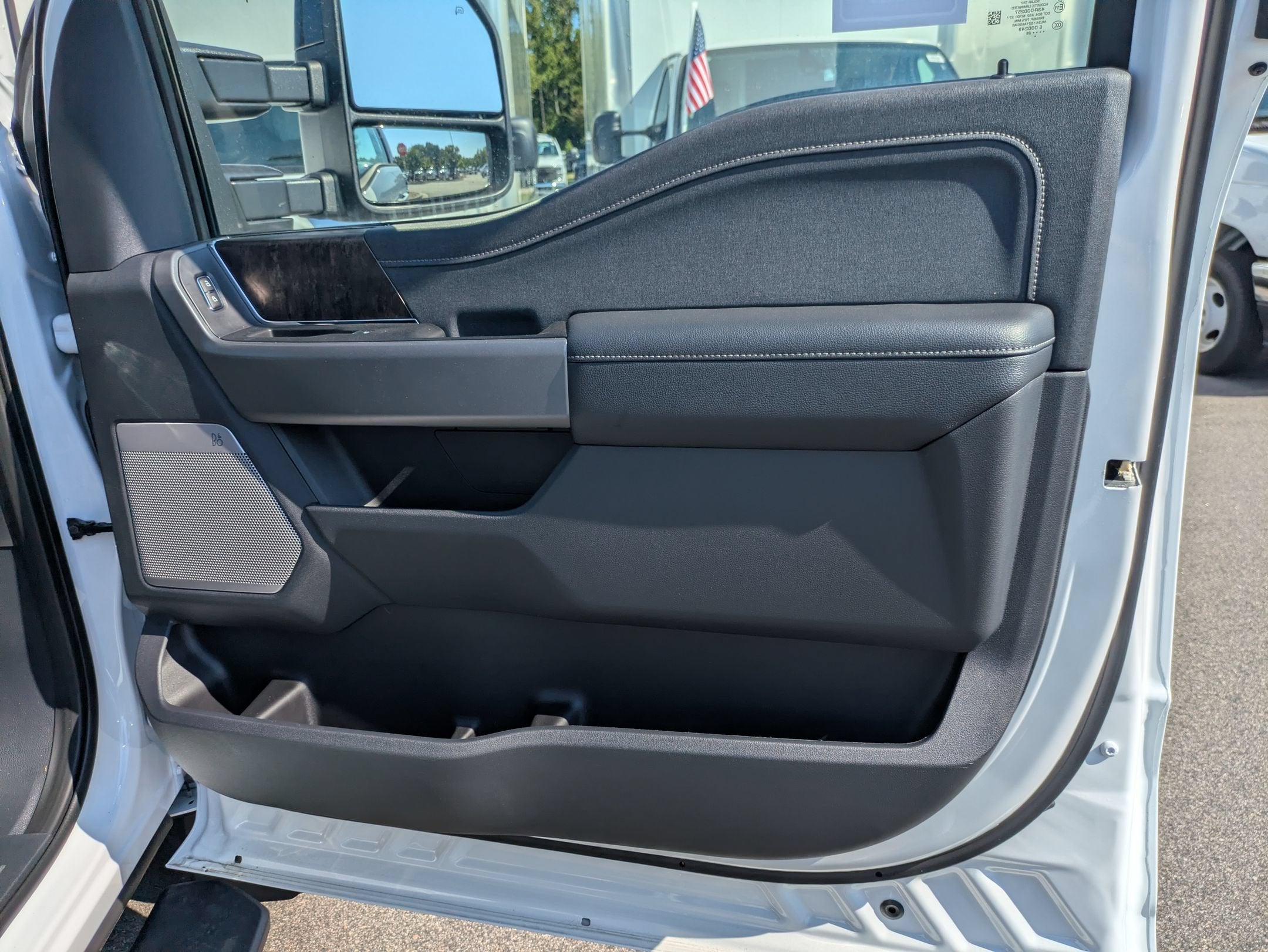 2026 Ford Super Duty F-450 DRW LARIAT