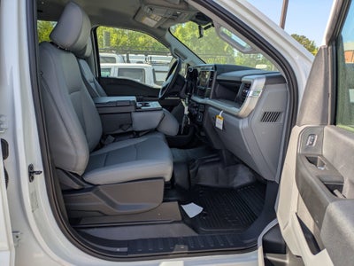 2026 Ford Super Duty F-550 DRW XL