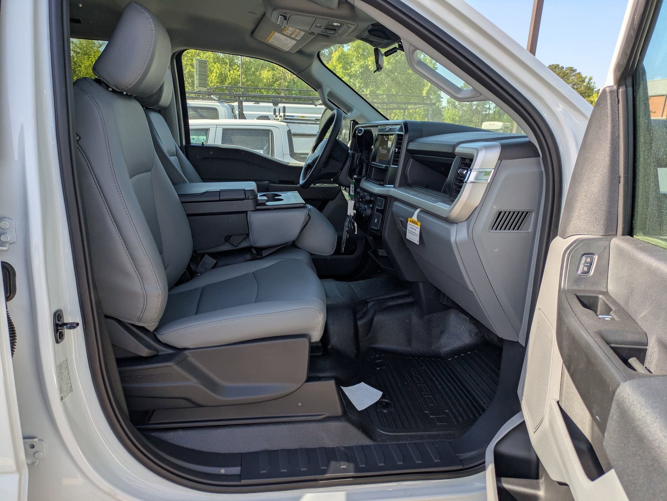 2026 Ford Super Duty F-550 DRW XL