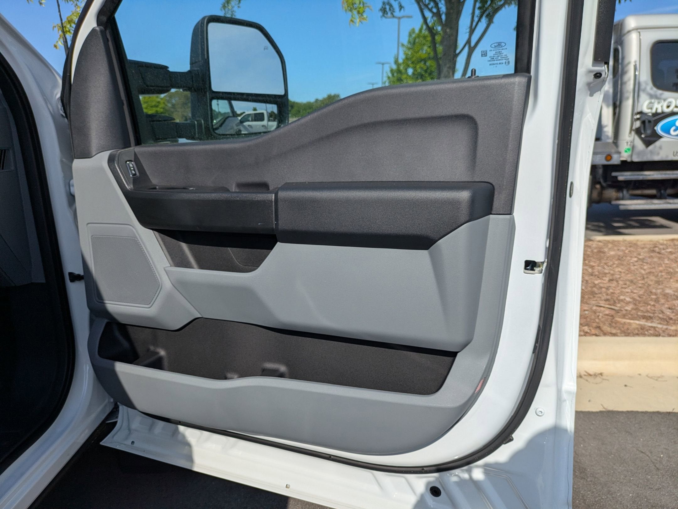 2026 Ford Super Duty F-550 DRW XL