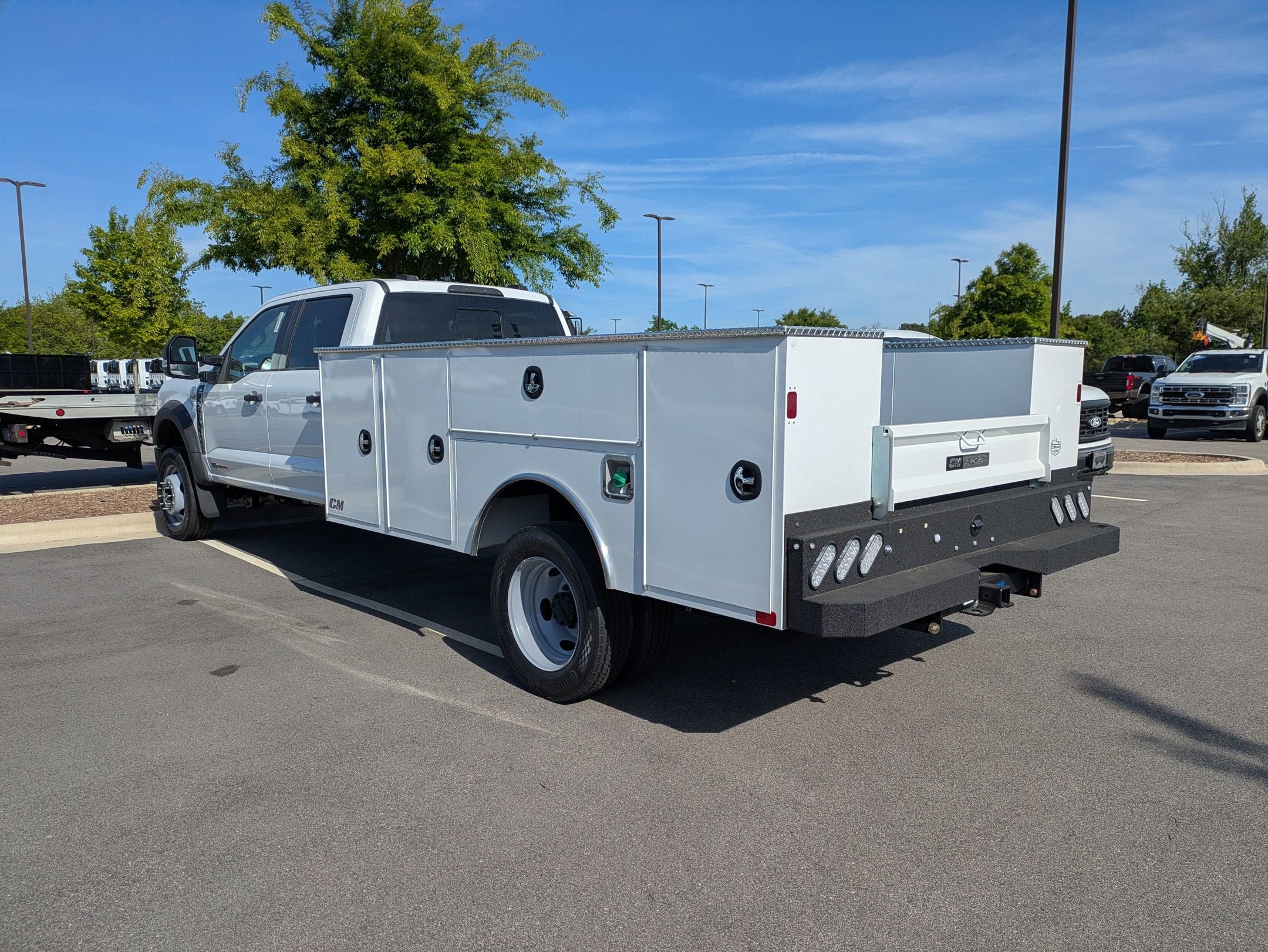2026 Ford Super Duty F-550 DRW XL