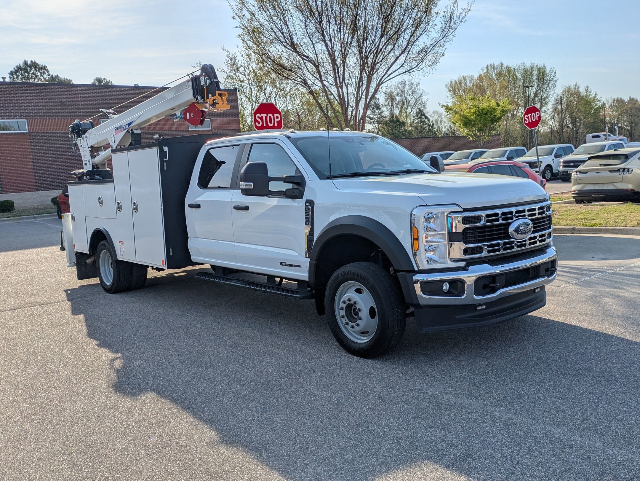 2024 Ford Super Duty F-550 DRW XL