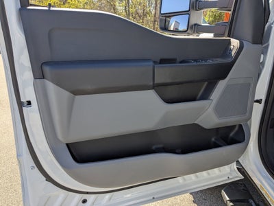 2026 Ford Super Duty F-550 DRW XL