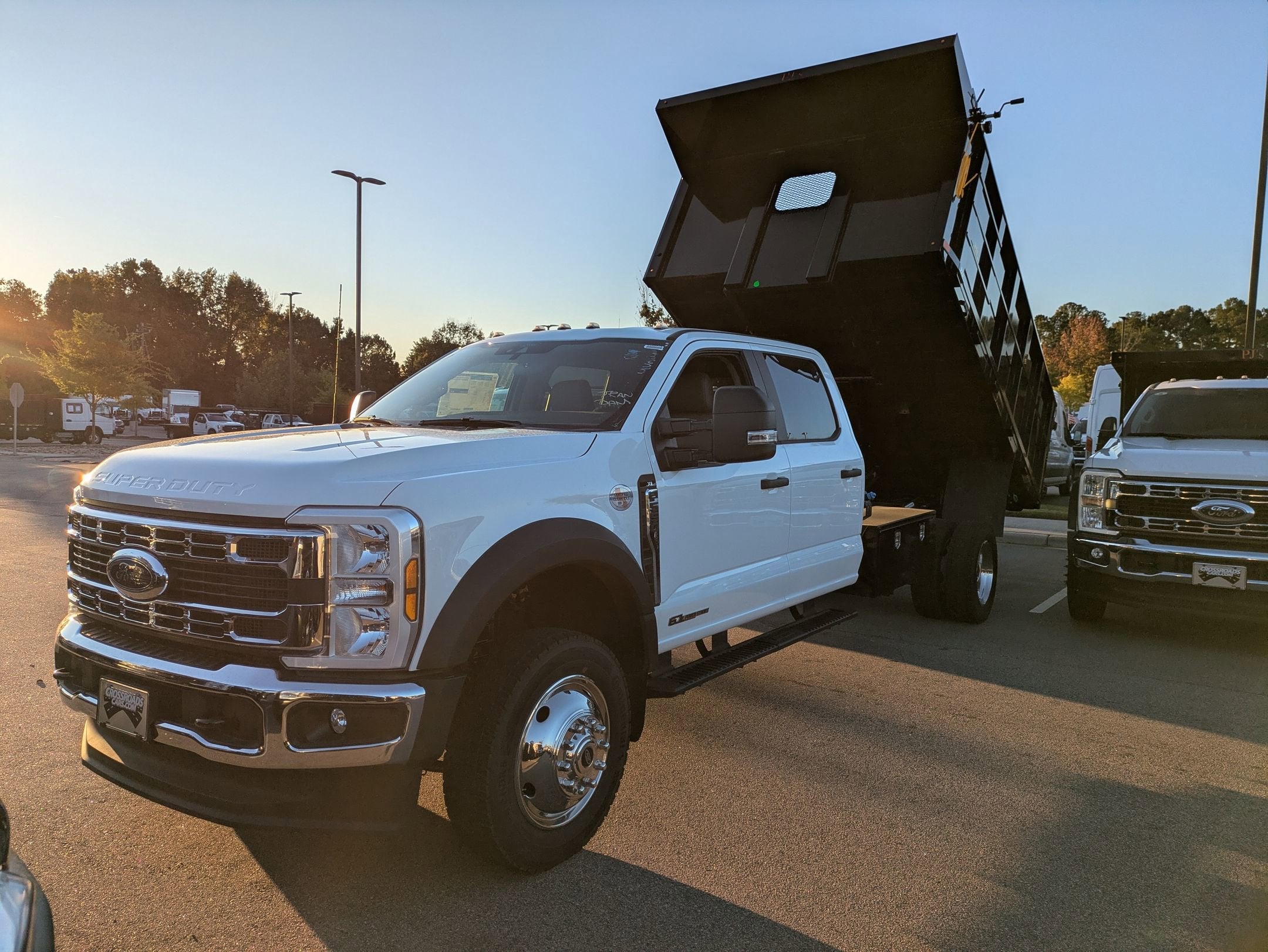 2025 Ford Super Duty F-550 DRW XL