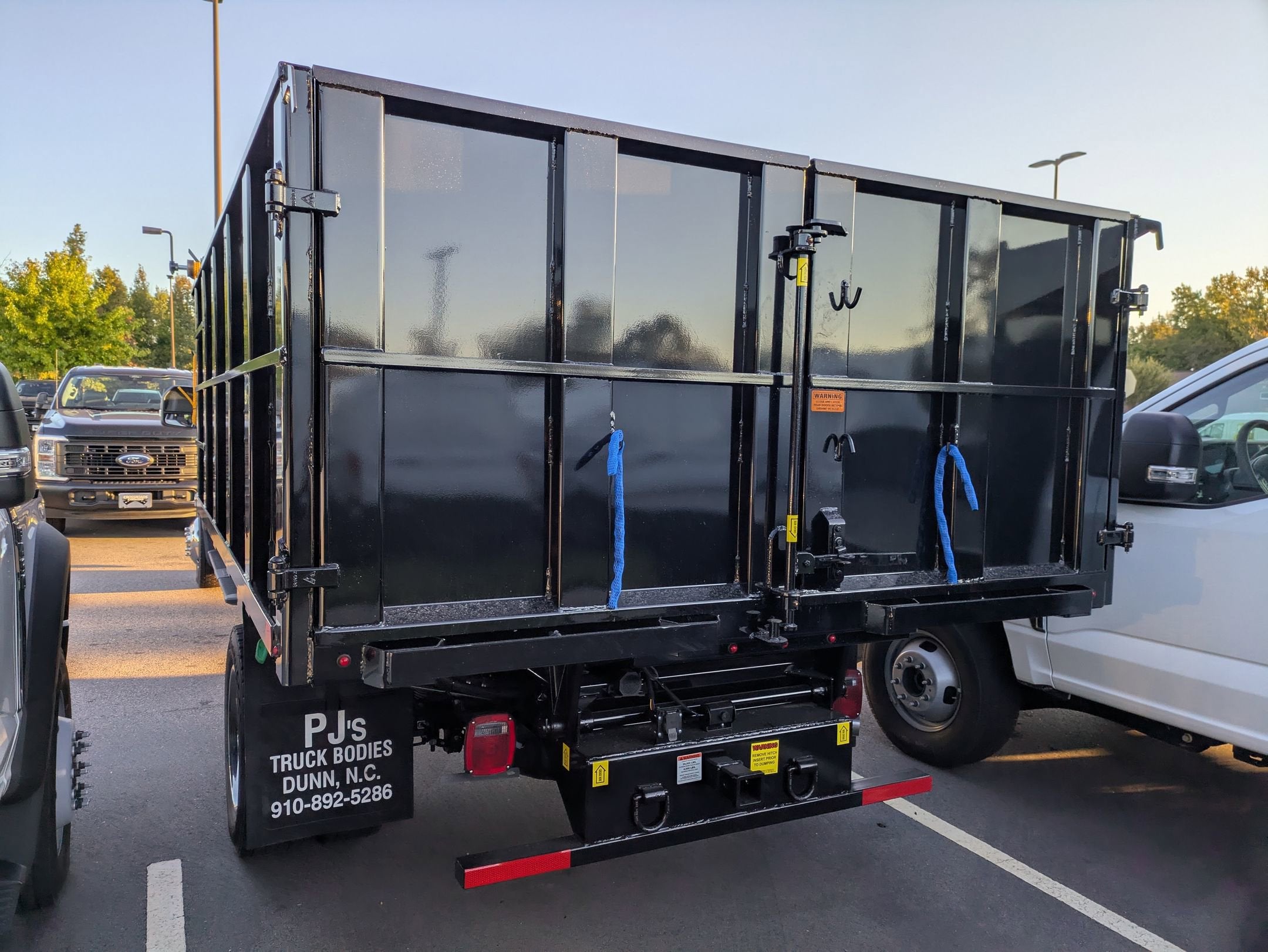 2025 Ford Super Duty F-550 DRW XL