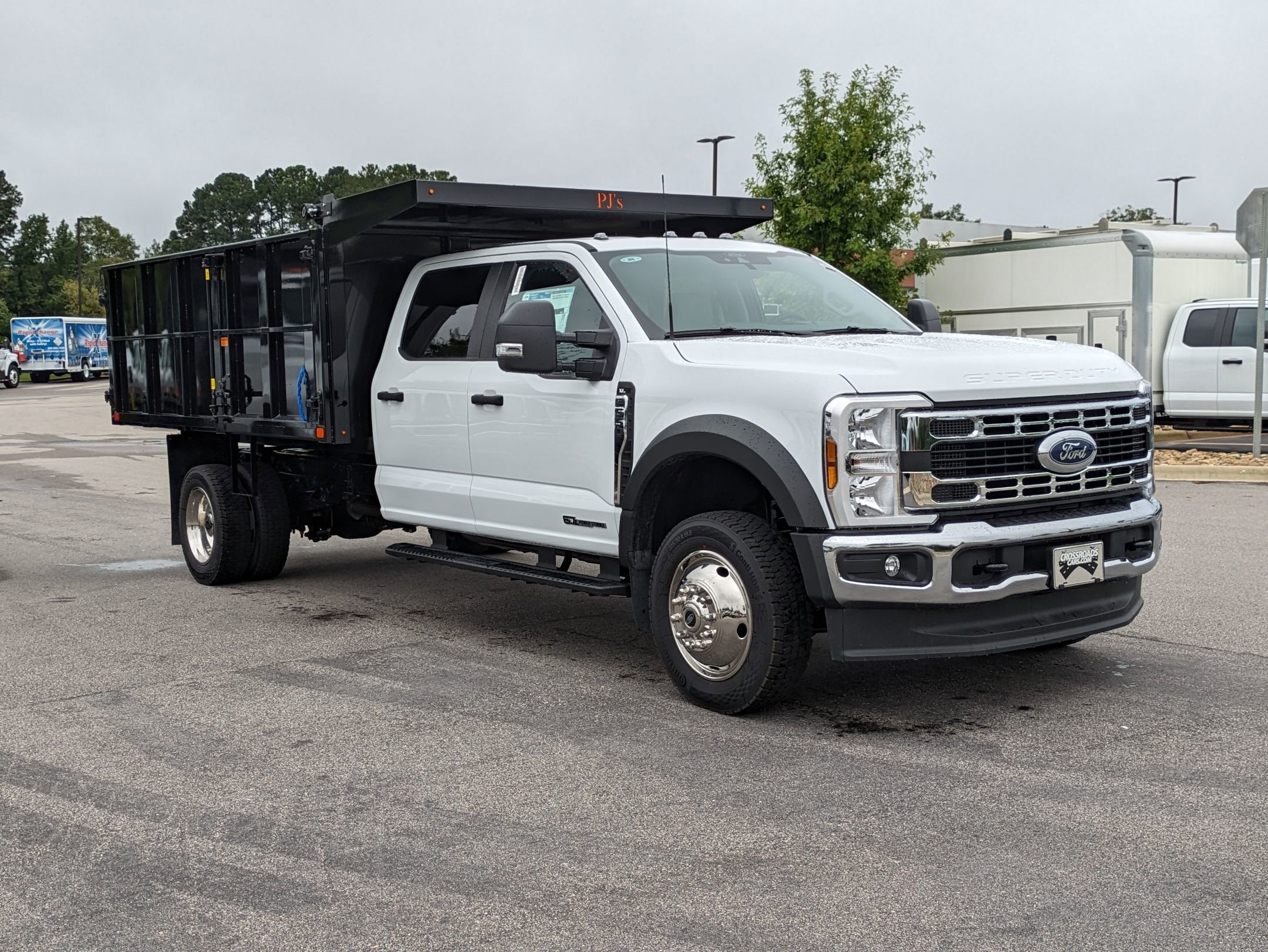 2025 Ford Super Duty F-550 DRW XL