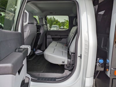 2025 Ford Super Duty F-550 DRW XL