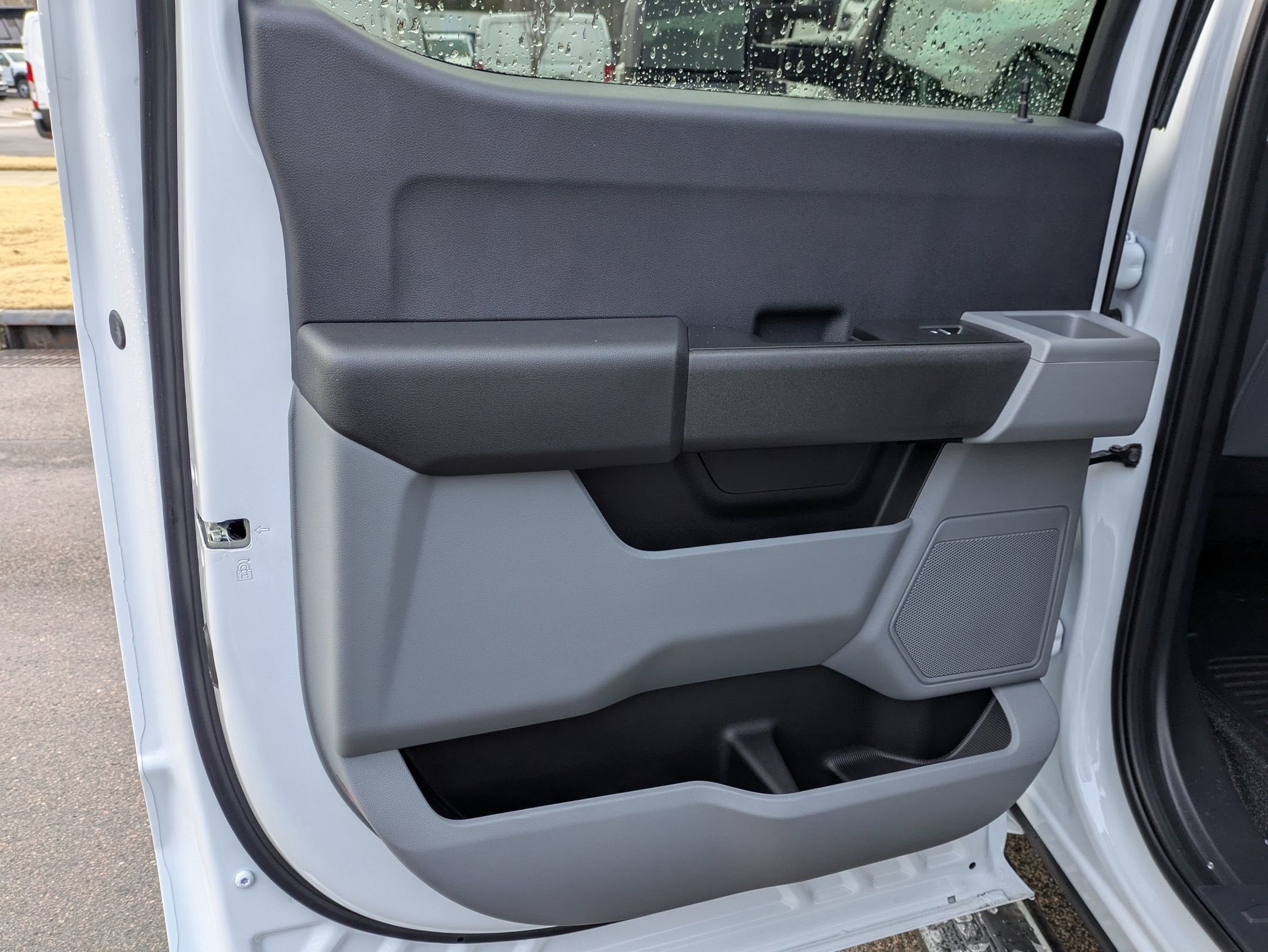 2026 Ford Super Duty F-550 DRW XL