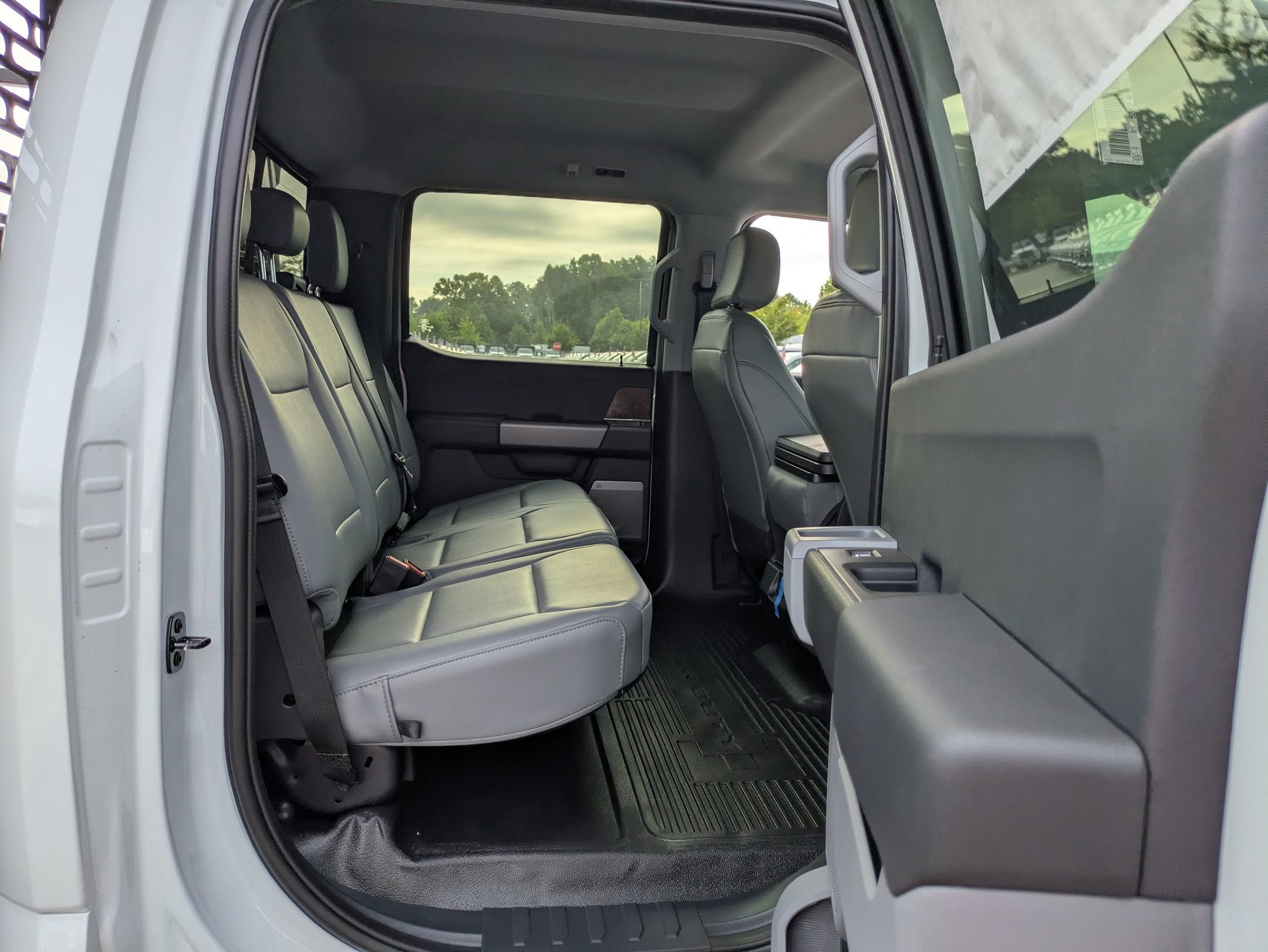 2026 Ford Super Duty F-550 DRW XL