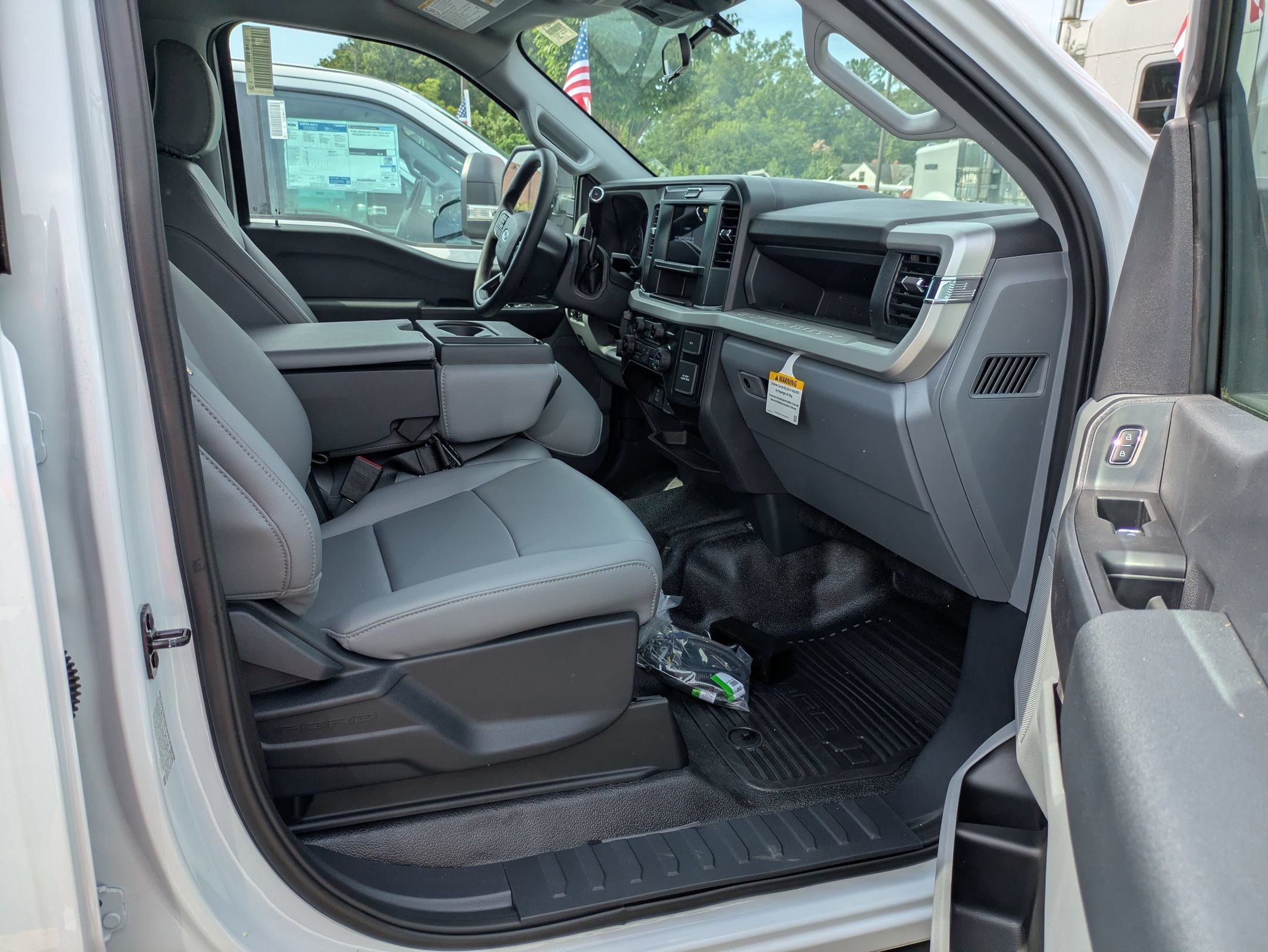 2026 Ford Super Duty F-350 DRW XL