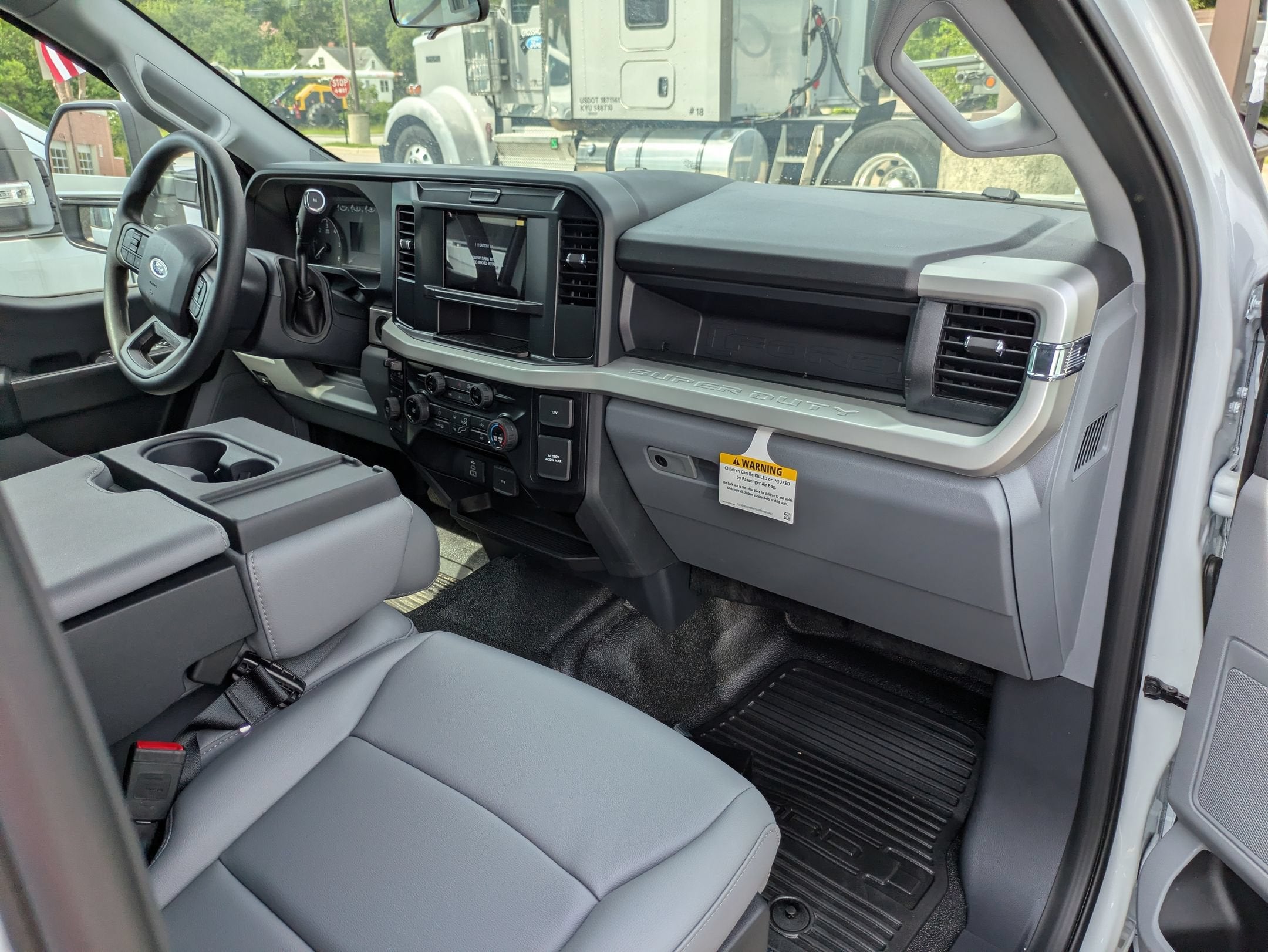 2026 Ford Super Duty F-350 DRW XL
