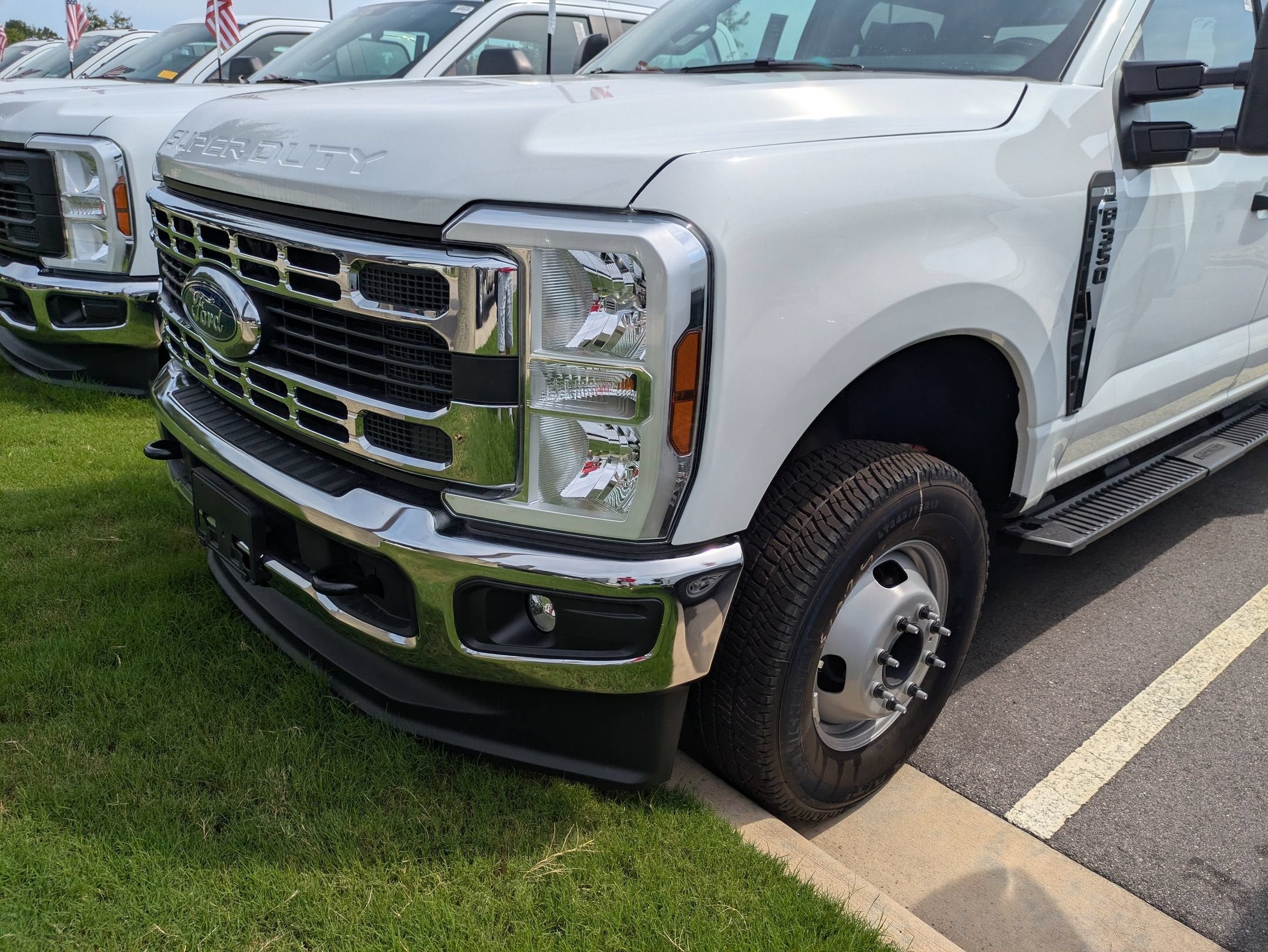 2026 Ford Super Duty F-350 DRW XL