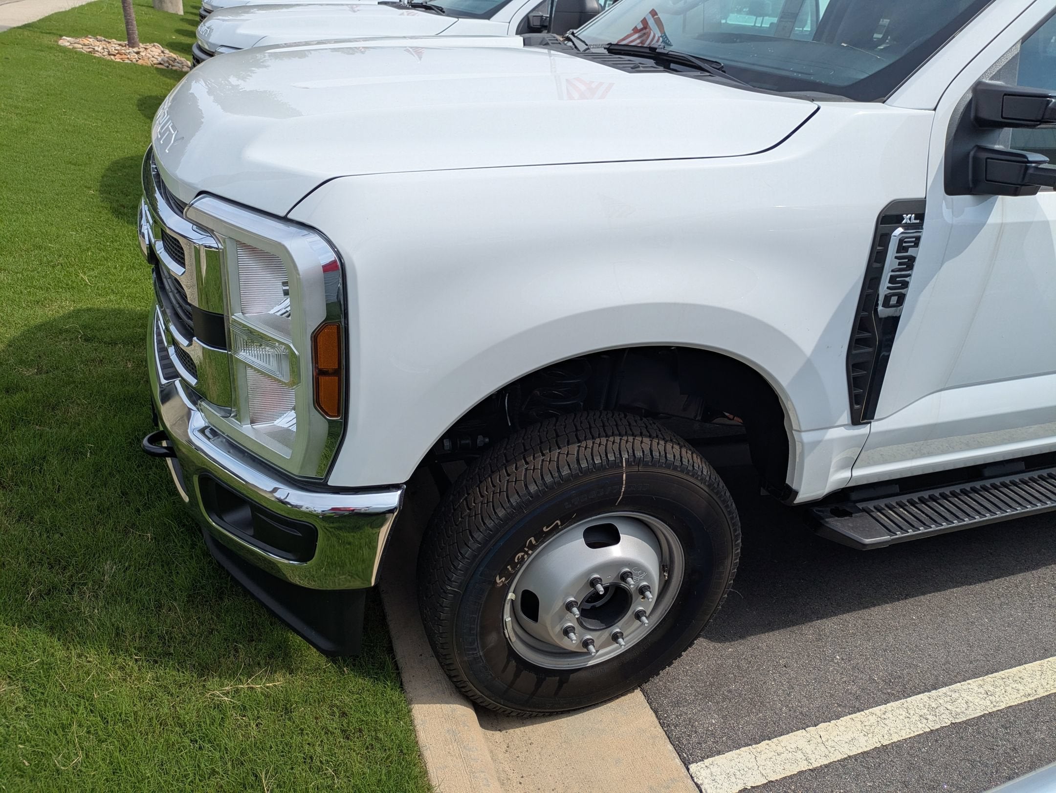 2026 Ford Super Duty F-350 DRW XL