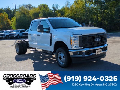 2027 Ford Super Duty F-350 DRW XL