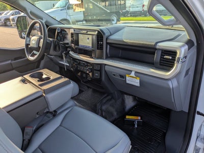 2026 Ford Super Duty F-350 DRW XL