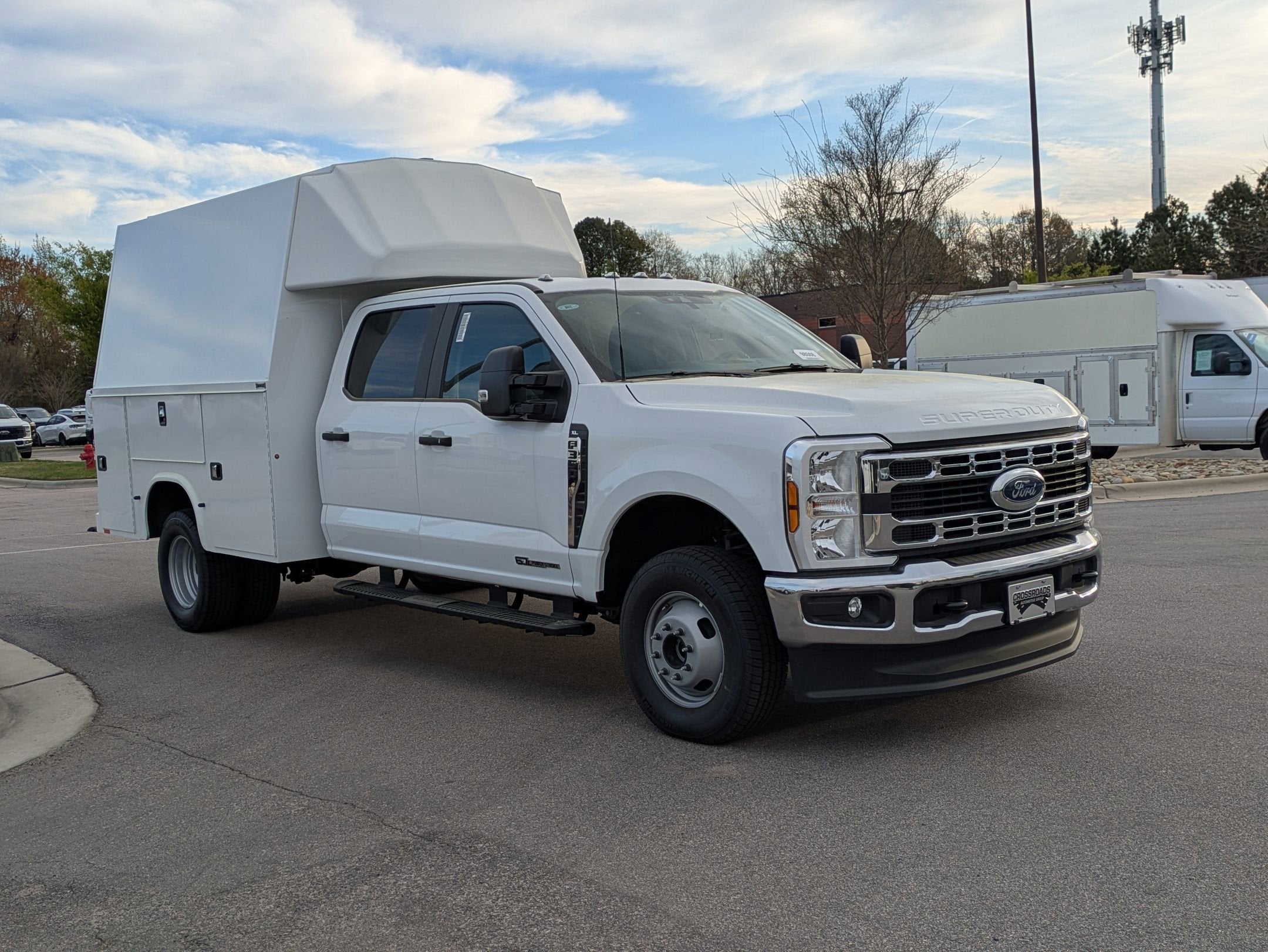 2026 Ford Super Duty F-350 DRW XL