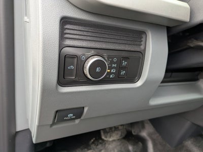 2026 Ford Super Duty F-350 DRW XL