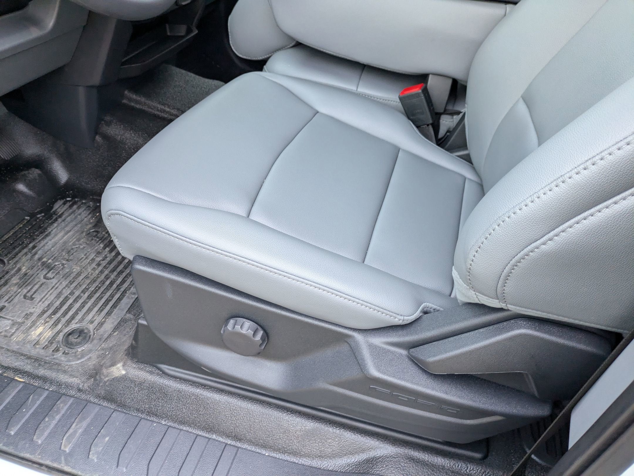 2025 Ford Super Duty F-350 SRW XL