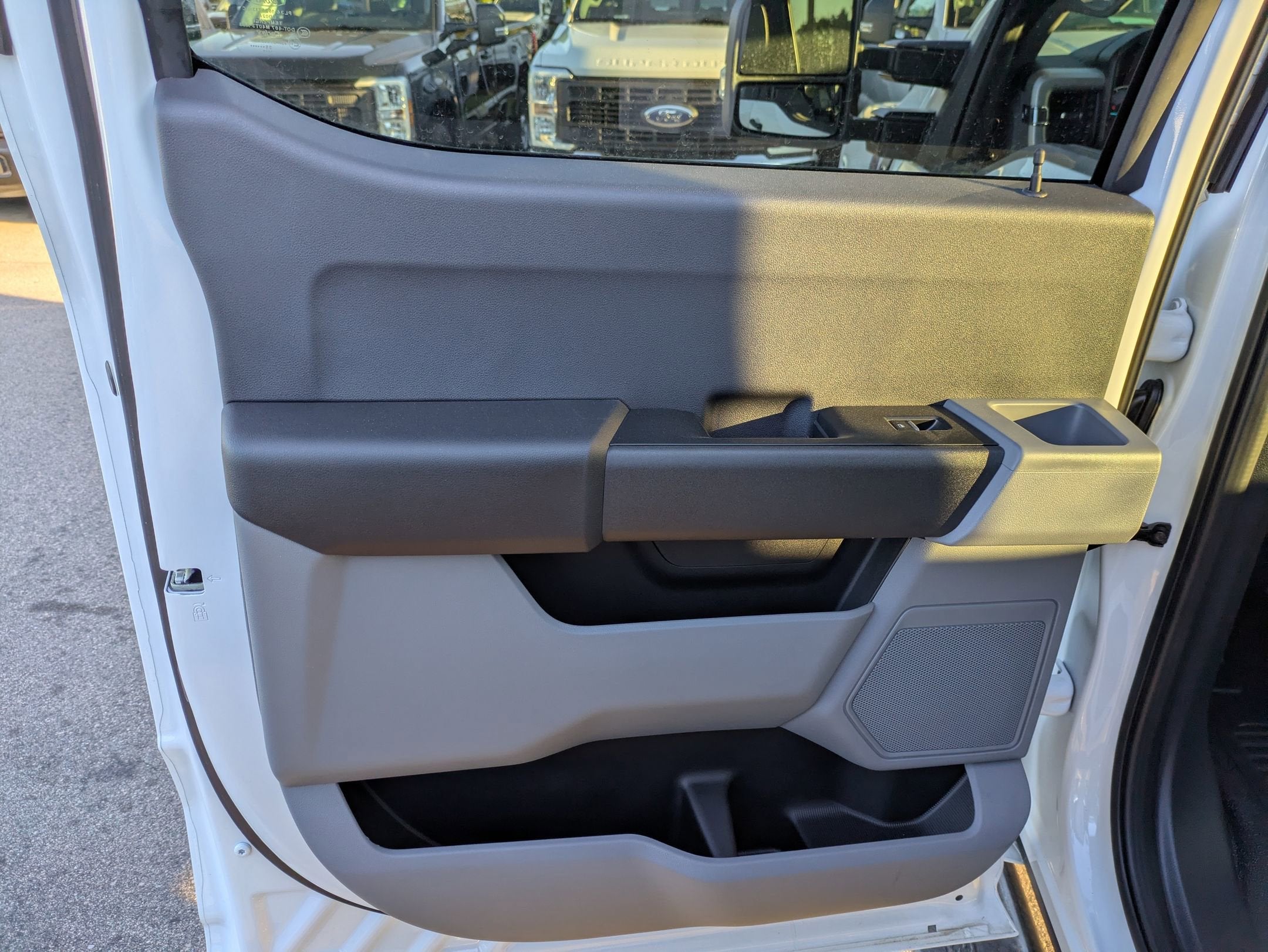 2025 Ford Super Duty F-450 DRW XL