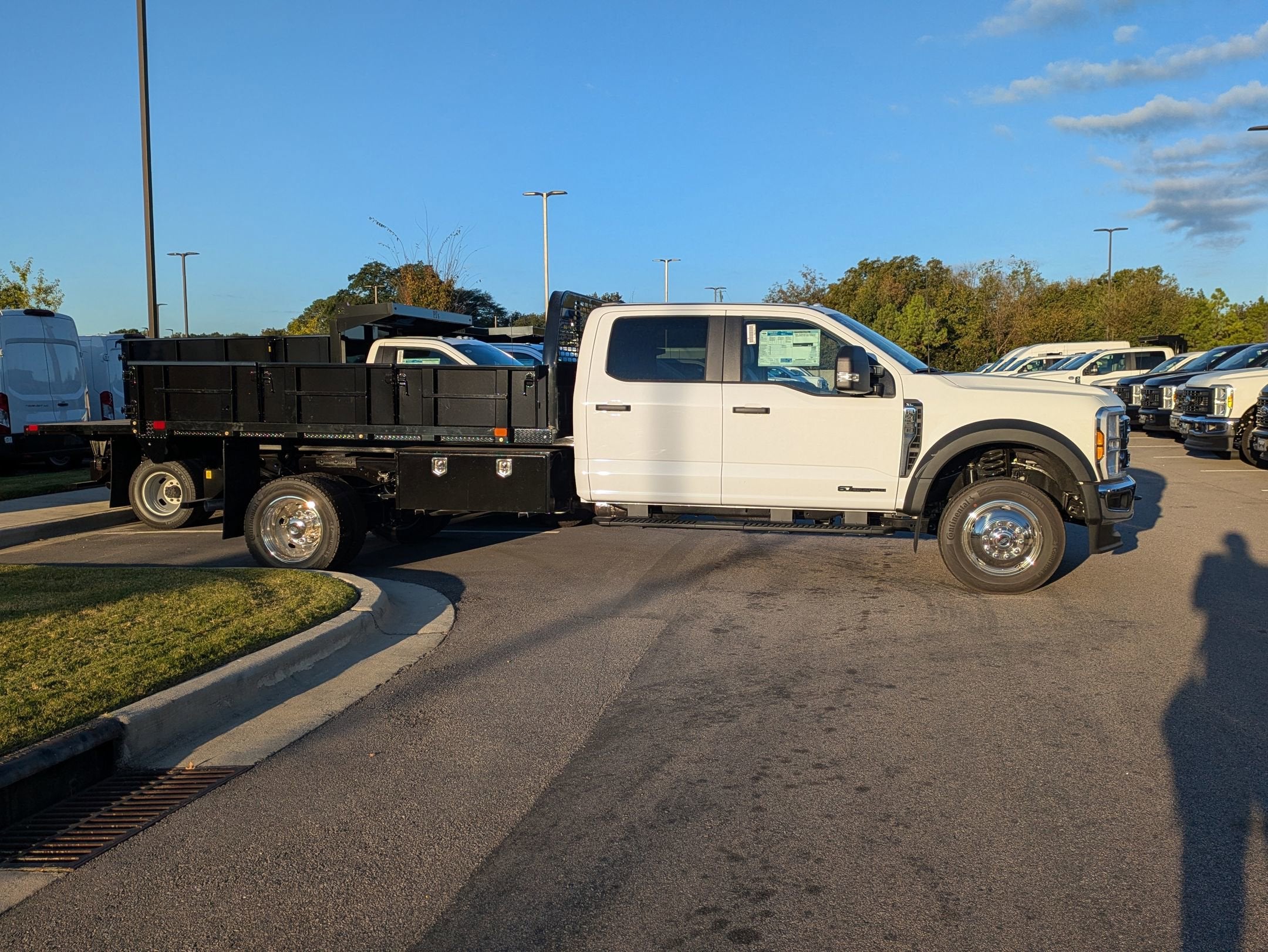 2025 Ford Super Duty F-450 DRW XL