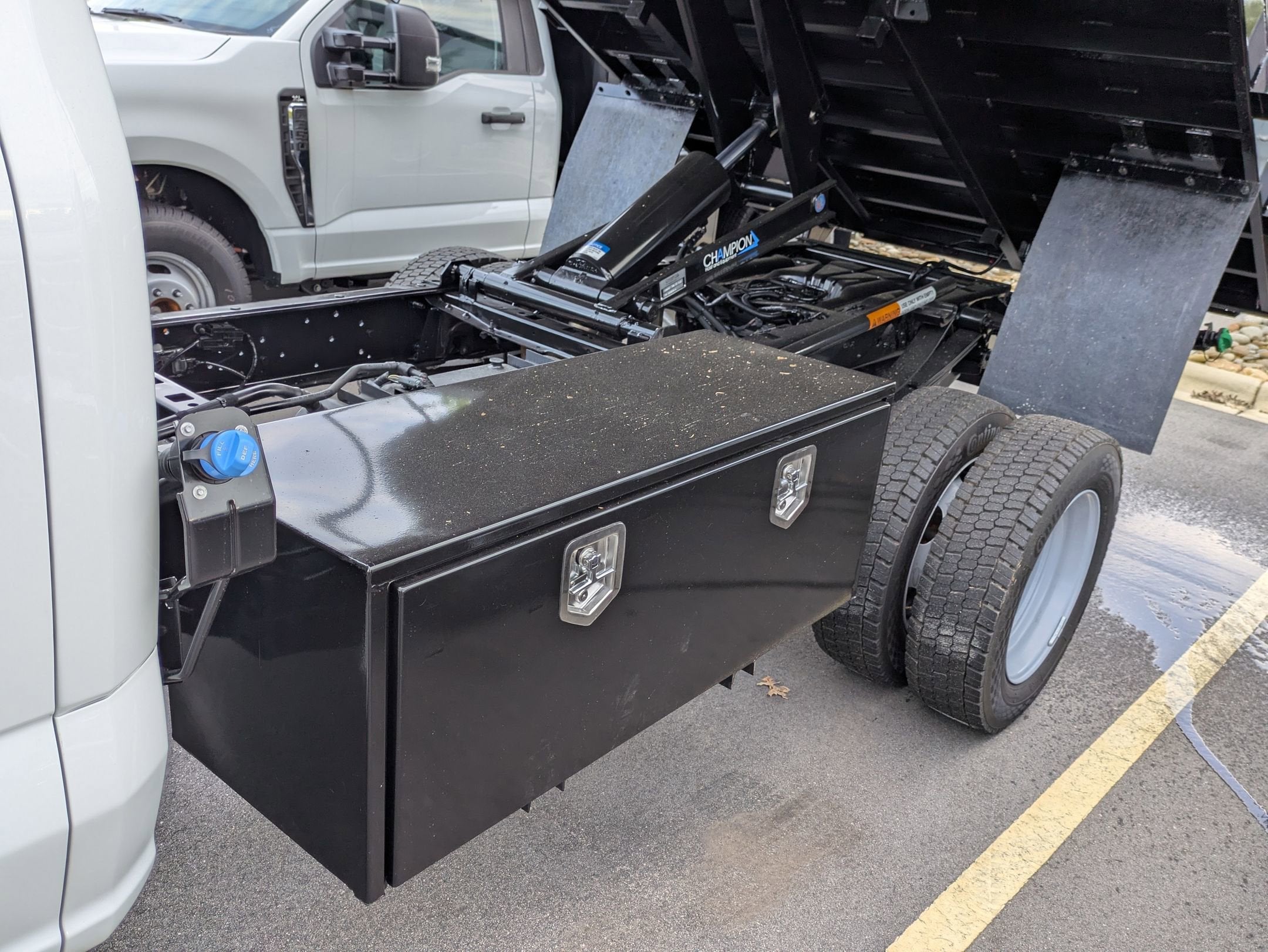 2025 Ford Super Duty F-450 DRW XL