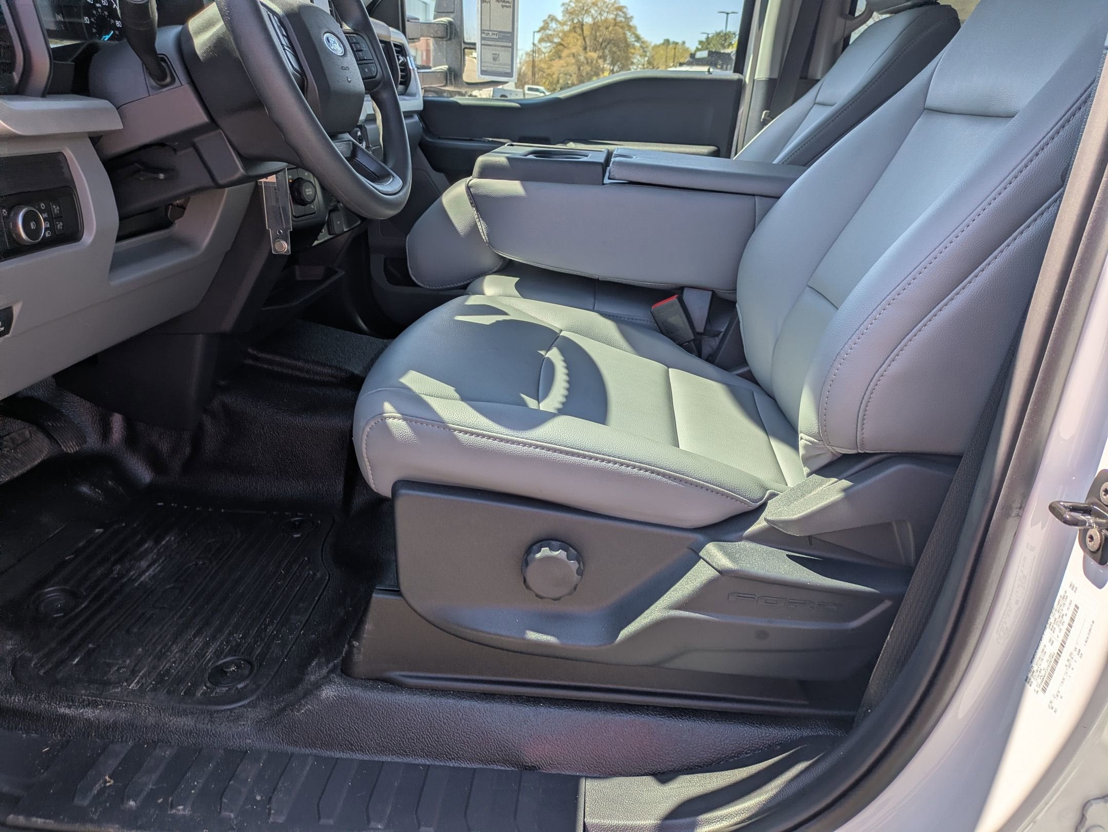 2026 Ford Super Duty F-450 DRW XL