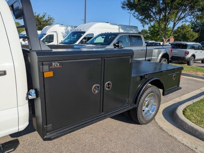 2026 Ford Super Duty F-450 DRW XL