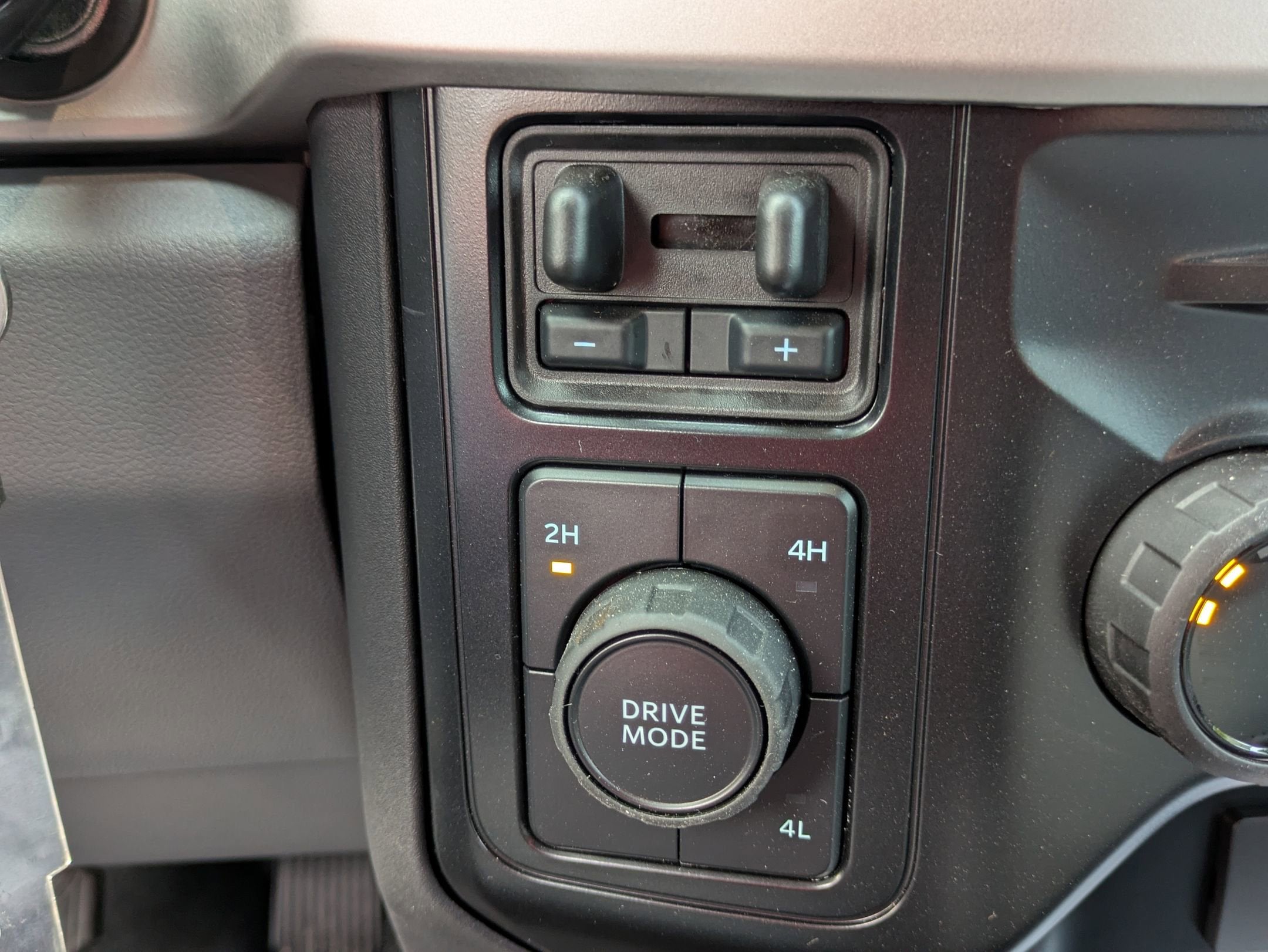 2025 Ford Super Duty F-450 DRW XL