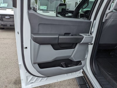 2025 Ford Super Duty F-450 DRW XL