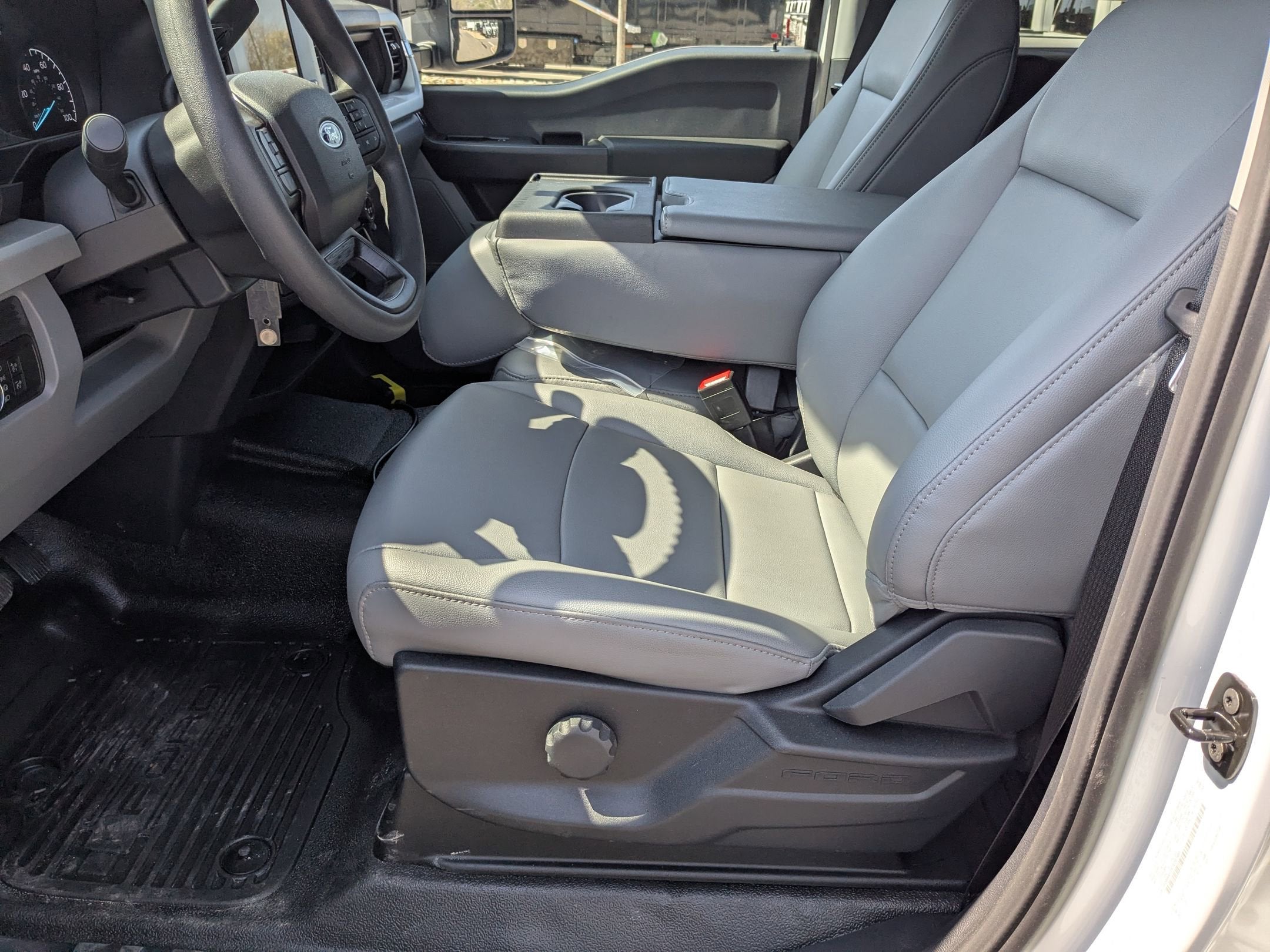 2026 Ford Super Duty F-450 DRW XL