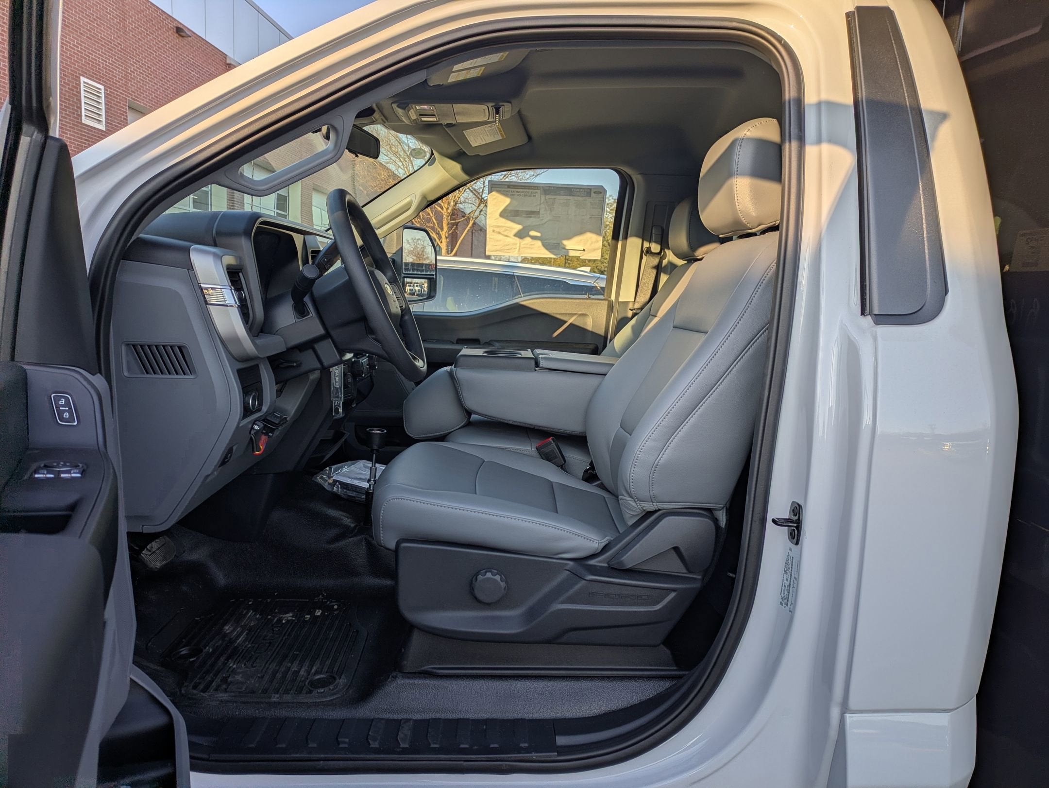 2026 Ford Super Duty F-550 DRW XL