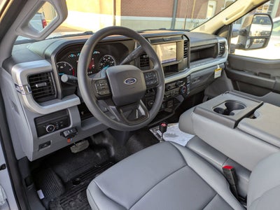 2026 Ford Super Duty F-550 DRW XL