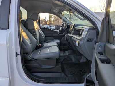 2026 Ford Super Duty F-550 DRW XL