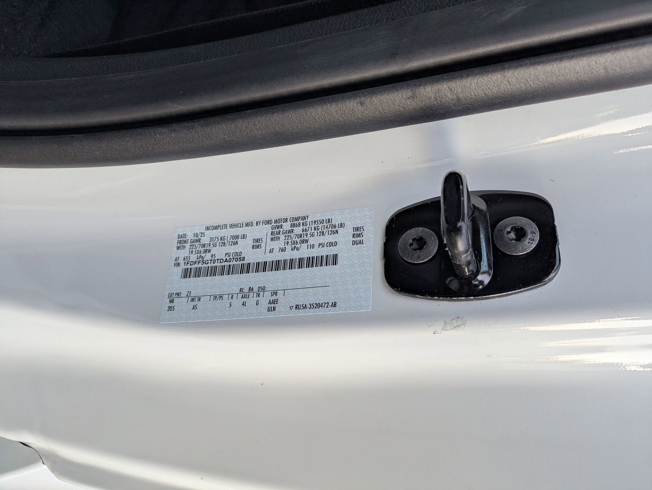 2026 Ford Super Duty F-550 DRW XL