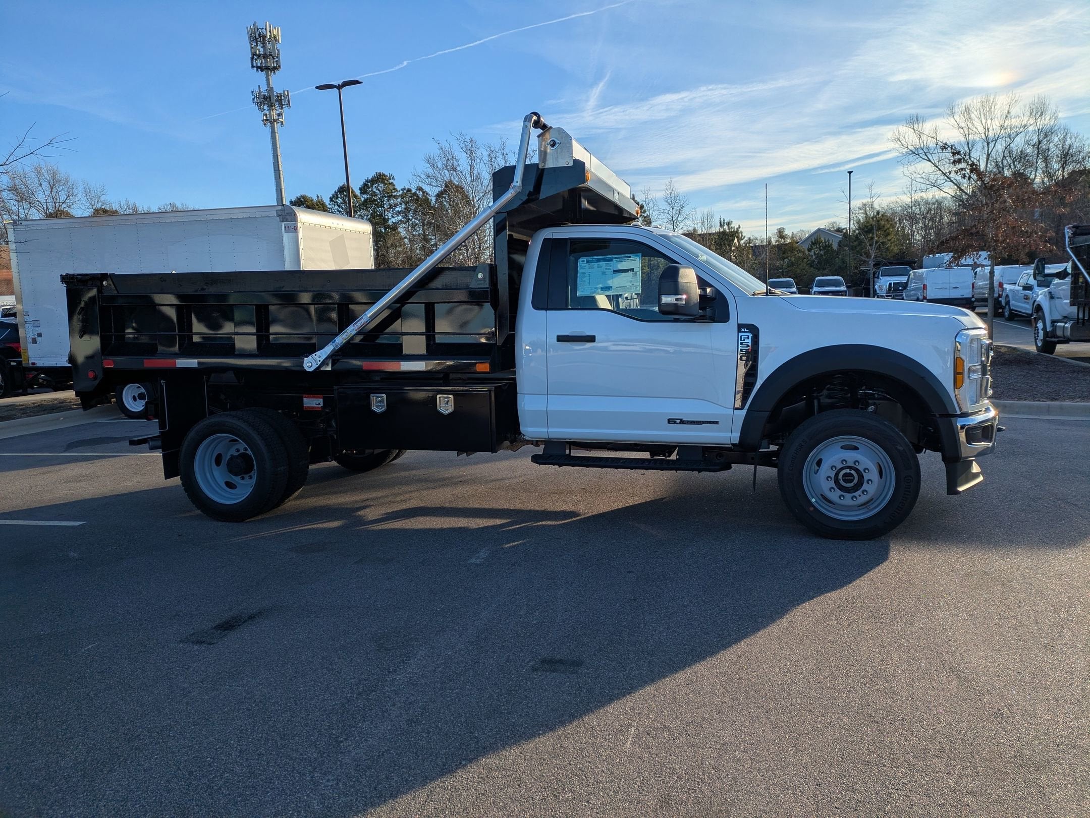 2026 Ford Super Duty F-550 DRW XL