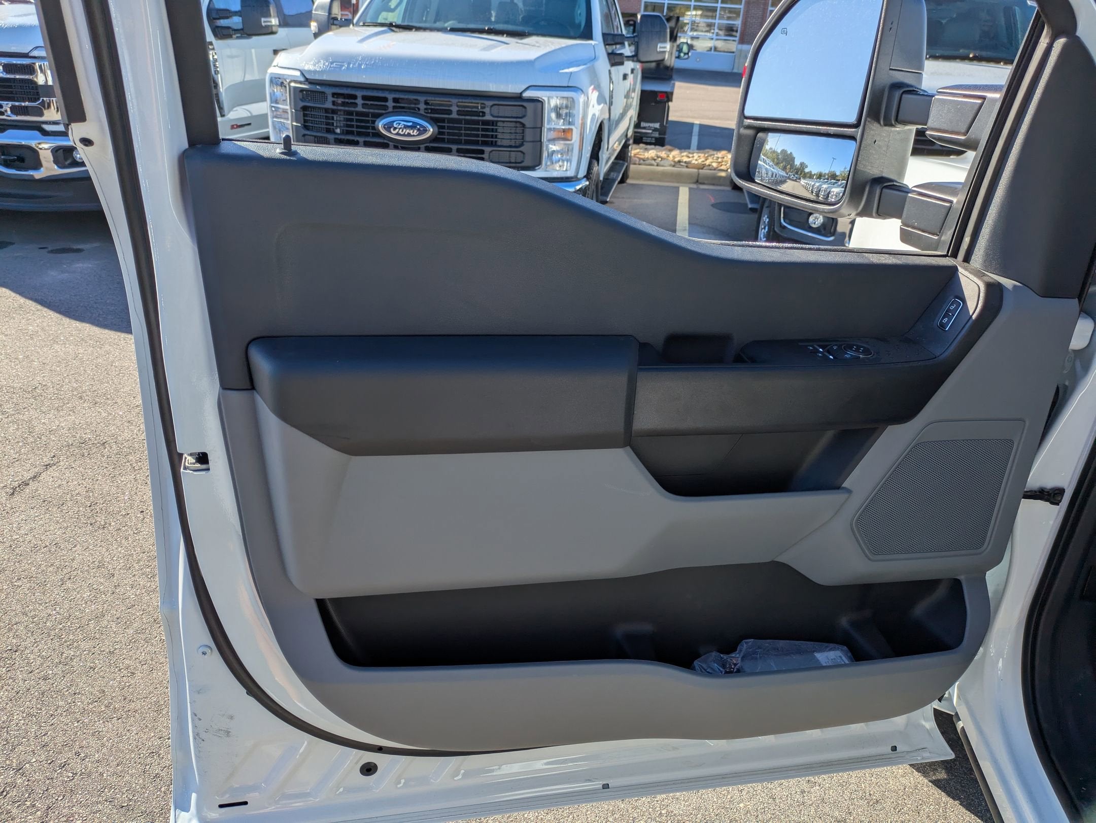 2026 Ford Super Duty F-350 DRW XL