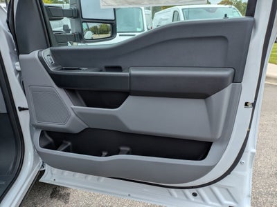 2026 Ford Super Duty F-350 DRW XL