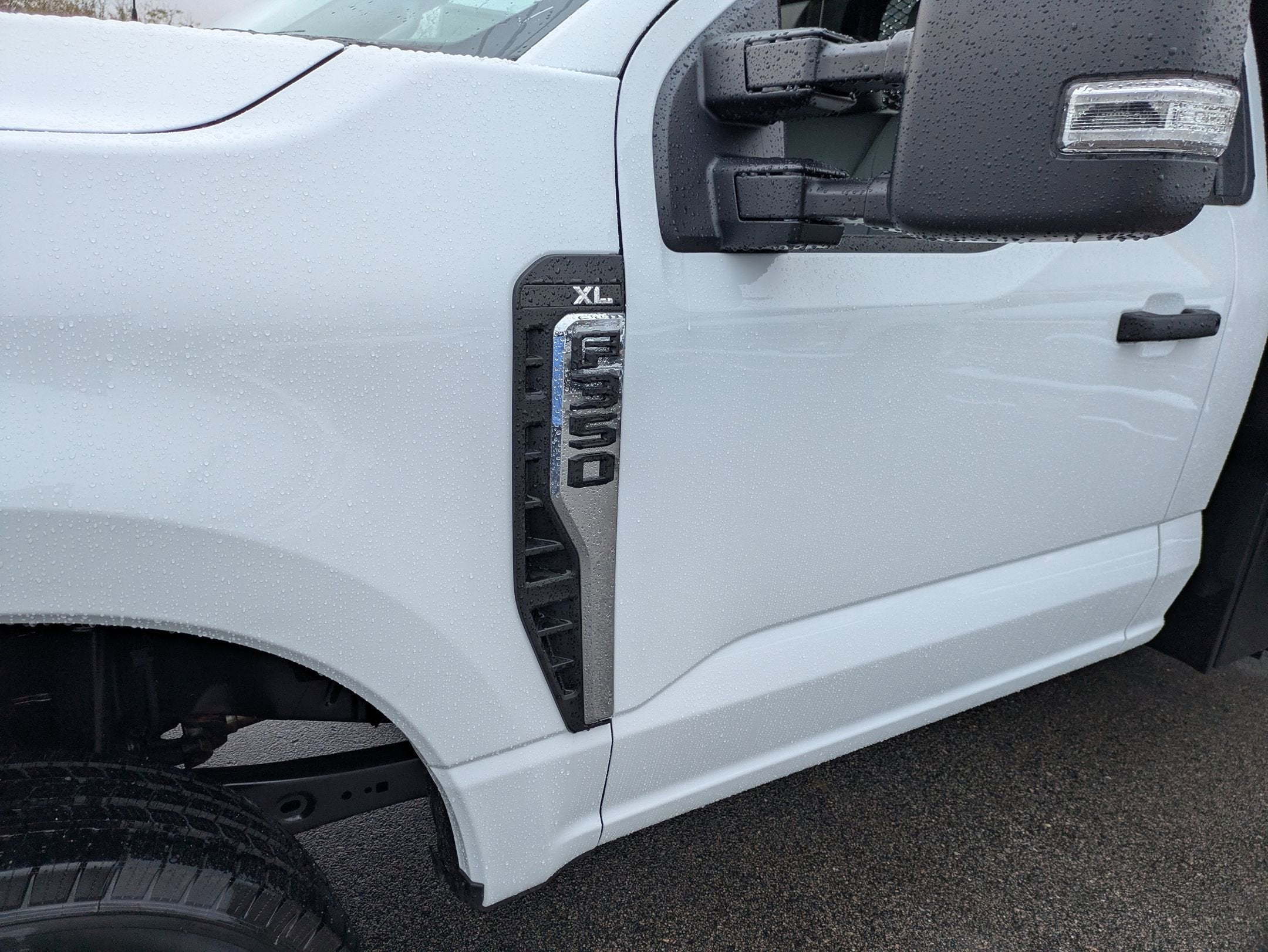 2026 Ford Super Duty F-350 DRW XL