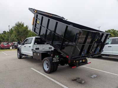 2025 Ford Super Duty F-550 DRW XL