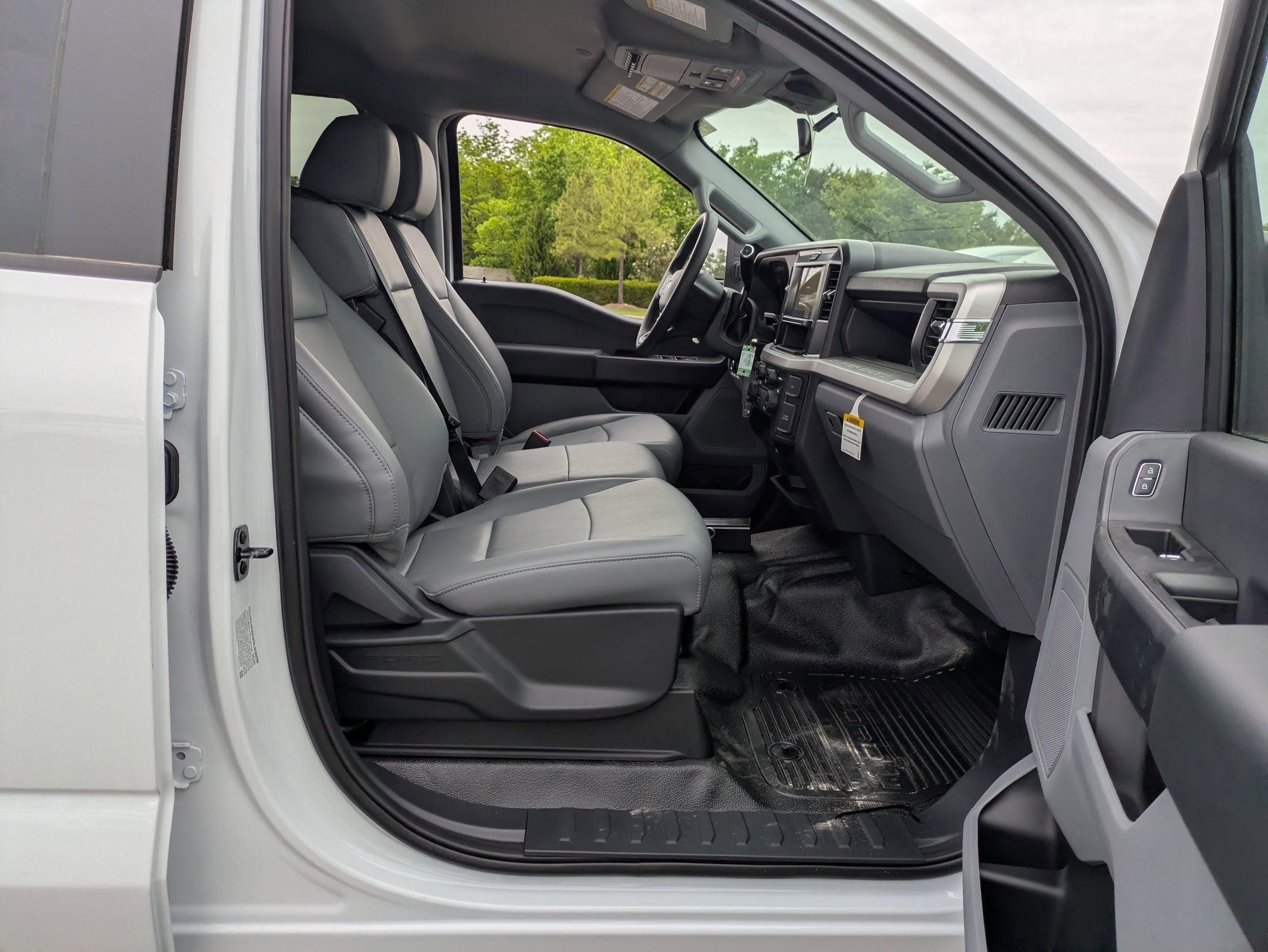 2026 Ford Super Duty F-550 DRW XL
