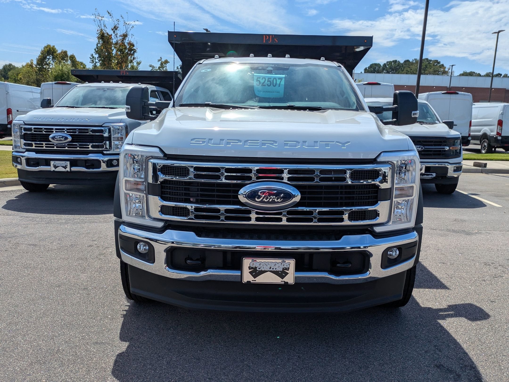 2025 Ford Super Duty F-550 DRW XL