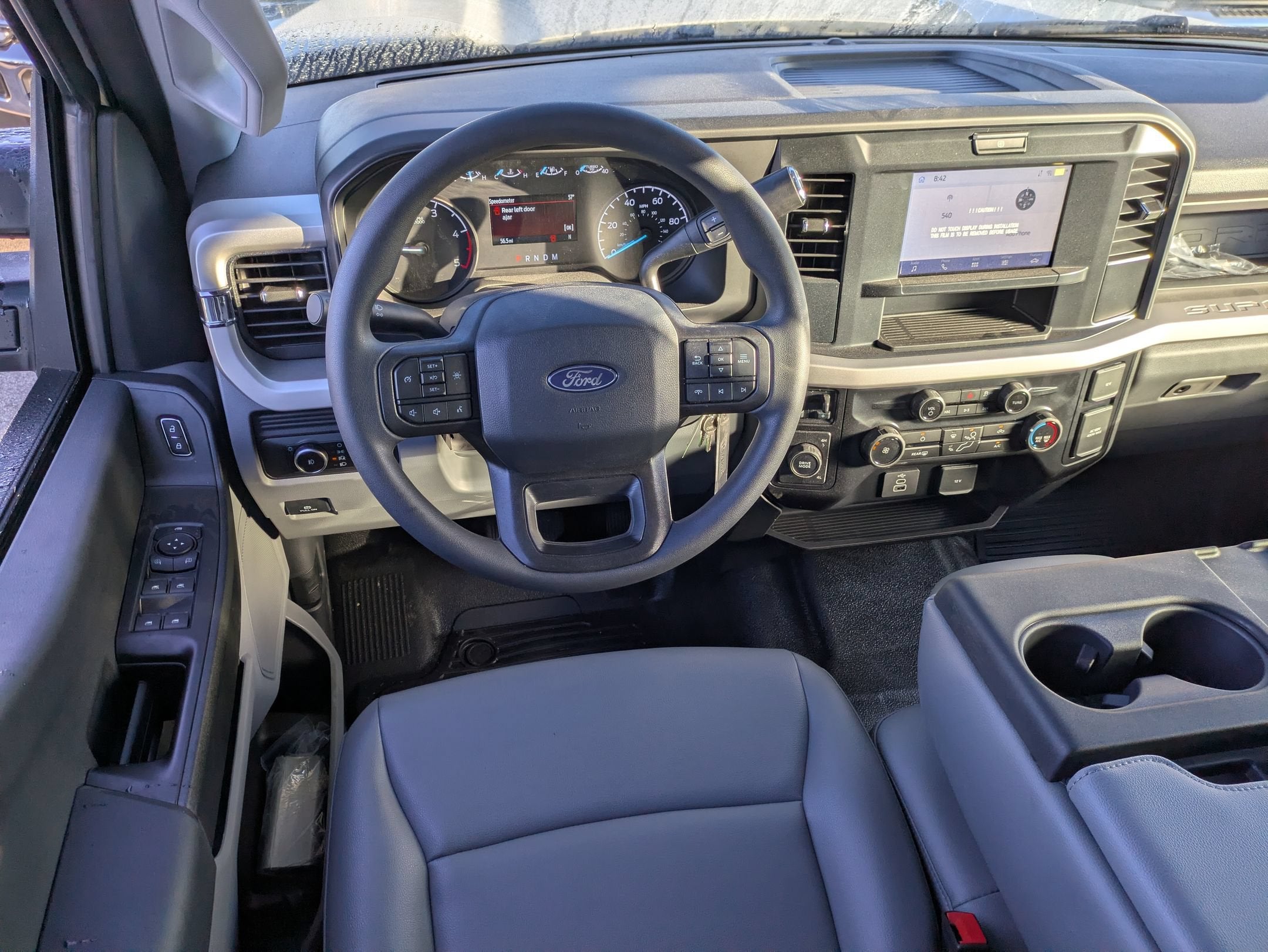 2027 Ford Super Duty F-550 DRW XL